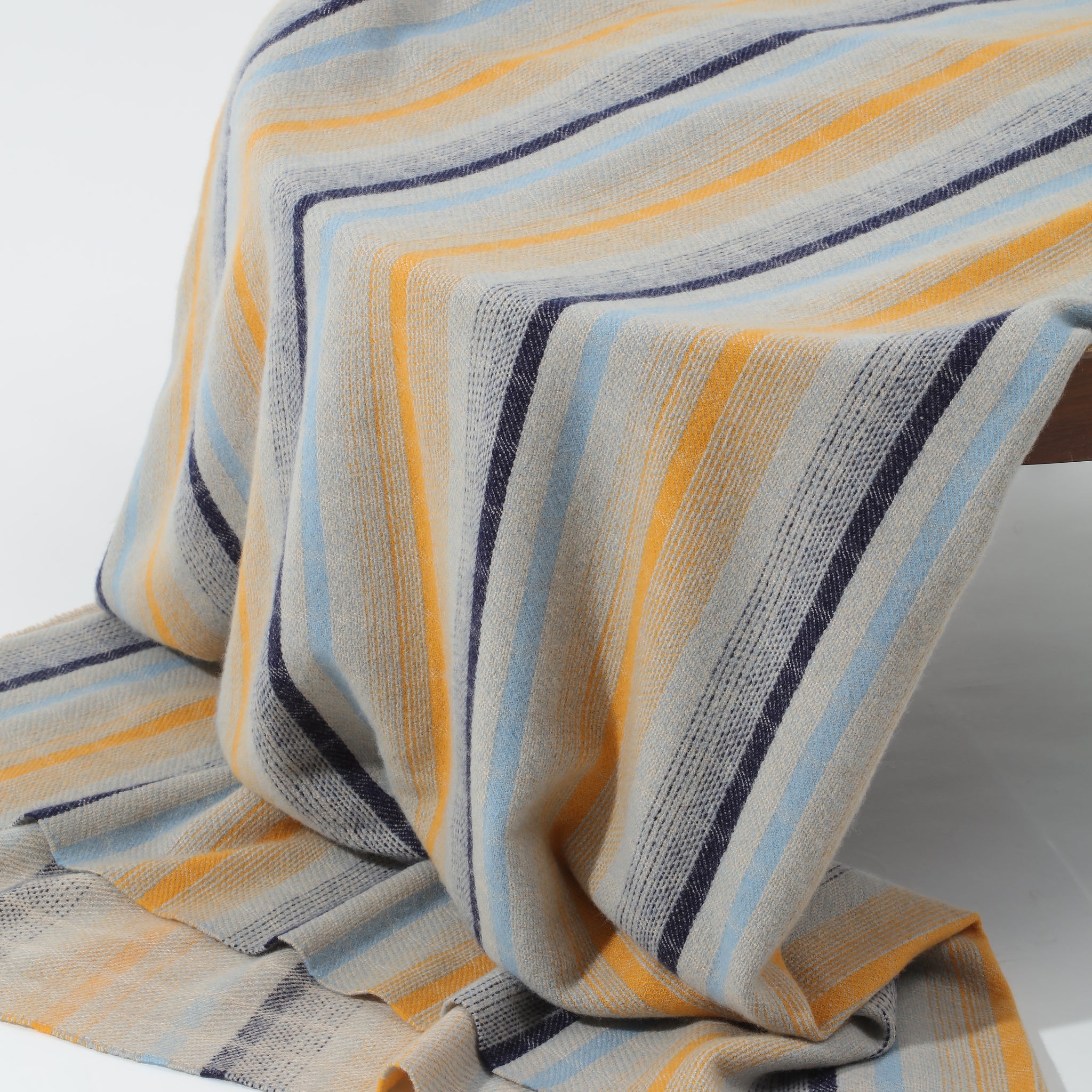 Tibetan Pulu  handmade cashmere blanket