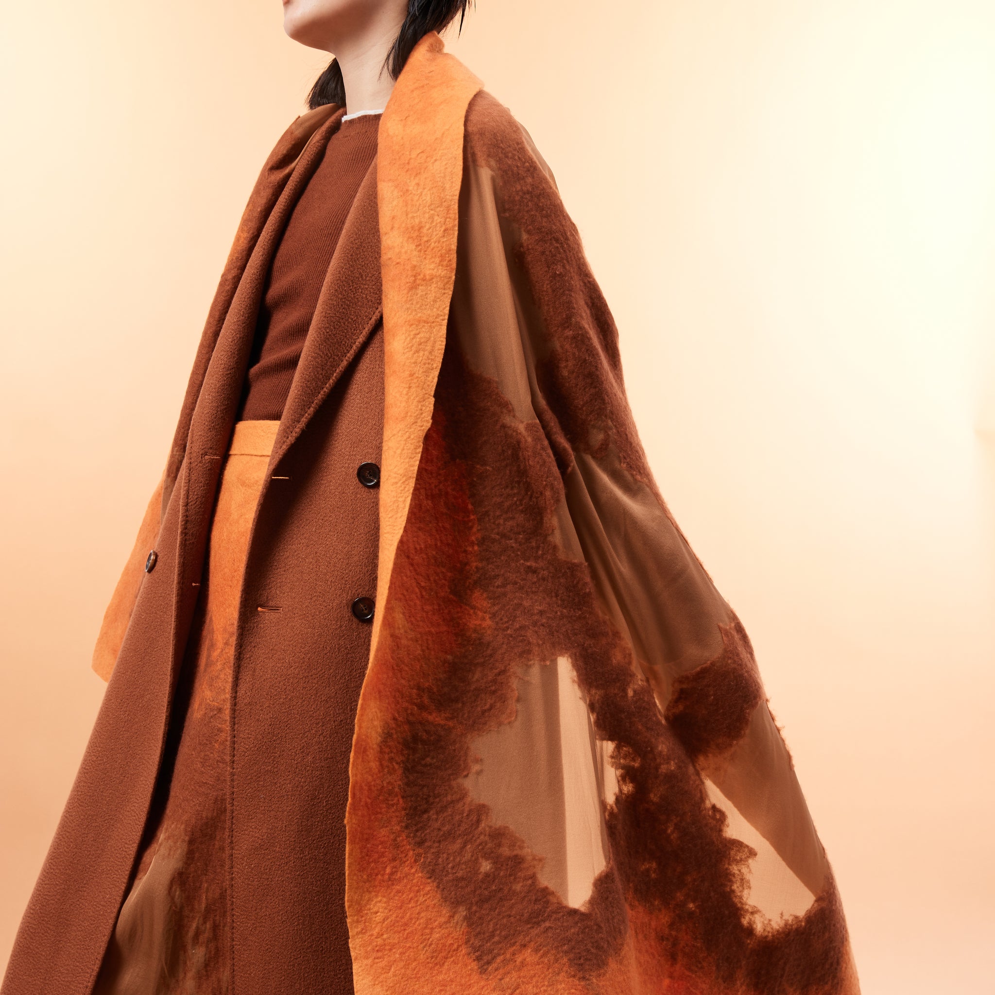 Handcrafted felt shawl joint with cashmere and silk