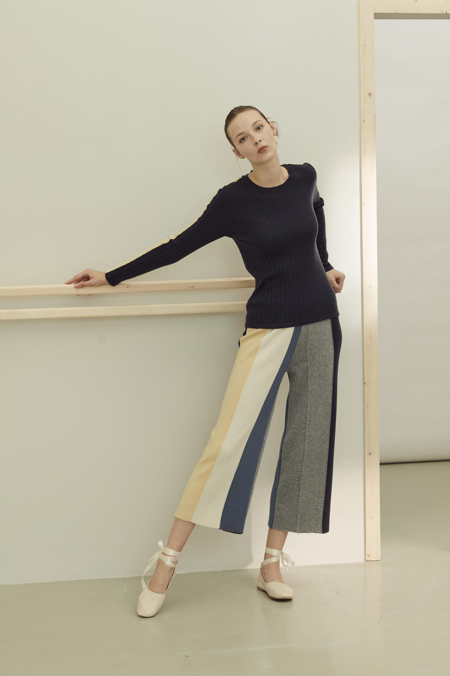 Pure cashmere crew neck jumper